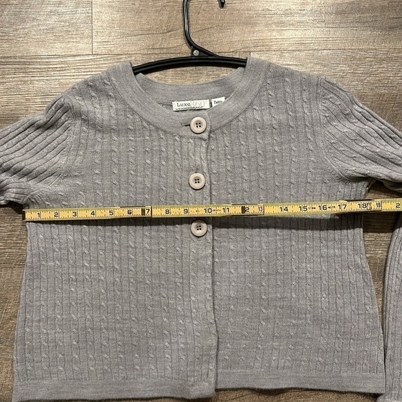 Luxe 360 Cable gray knit cropped sweater cardigan size petite small - Picture 7 of 10